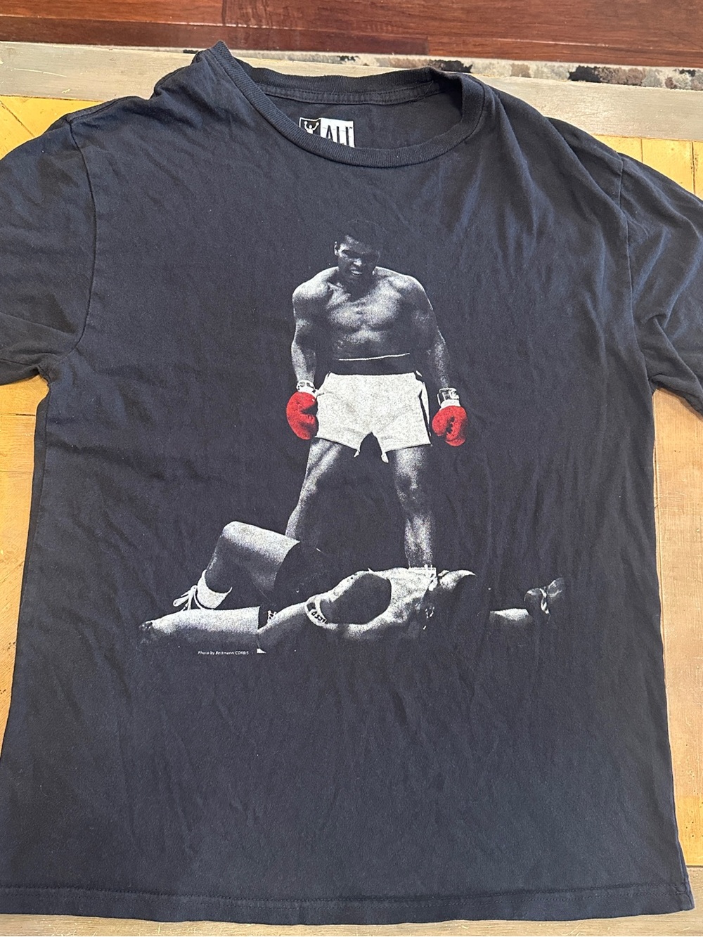 Muhammad Ali Boxing Graphic Tee - Black with Red Gloves